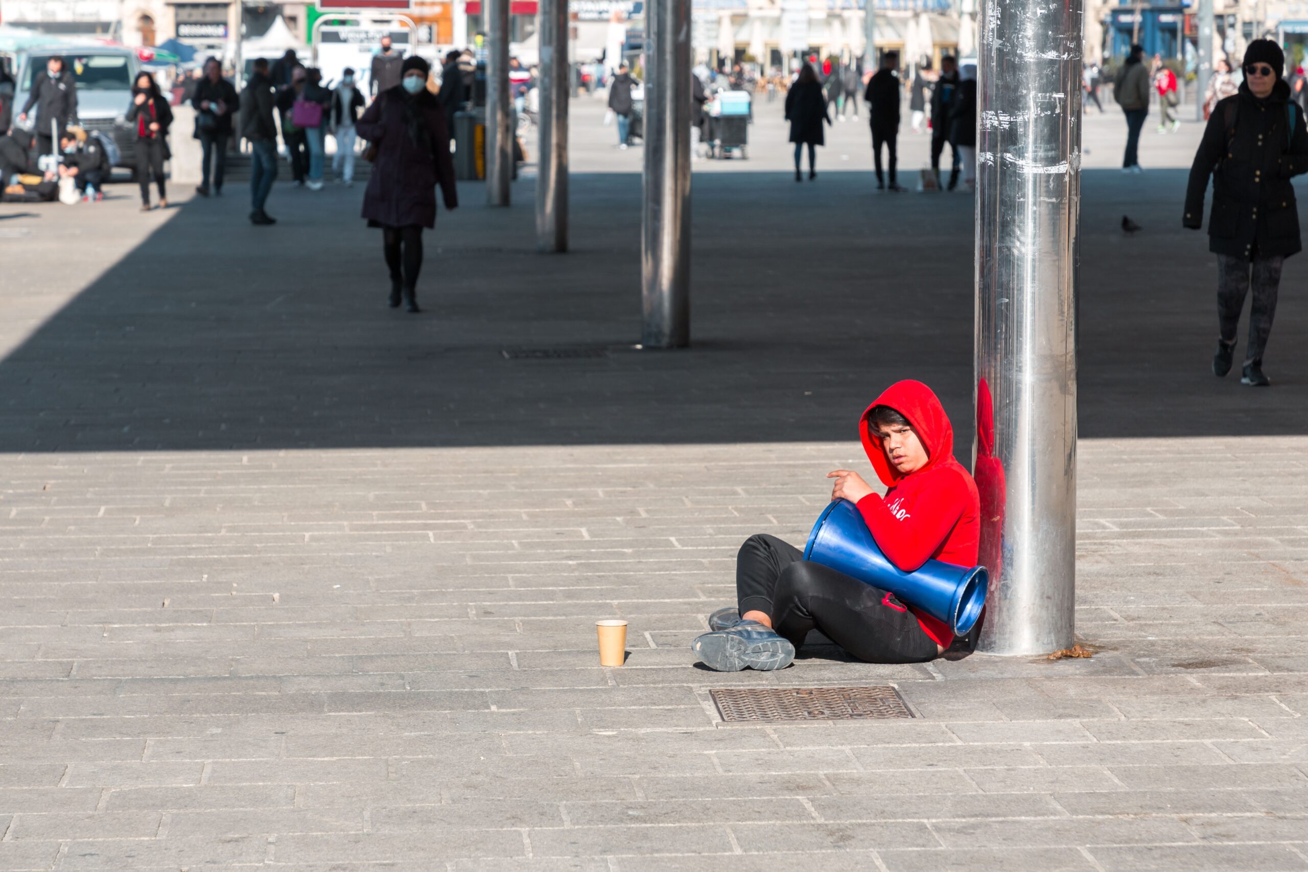 Social exclusion and poverty in France: an alarming reality made worse by the immigration law